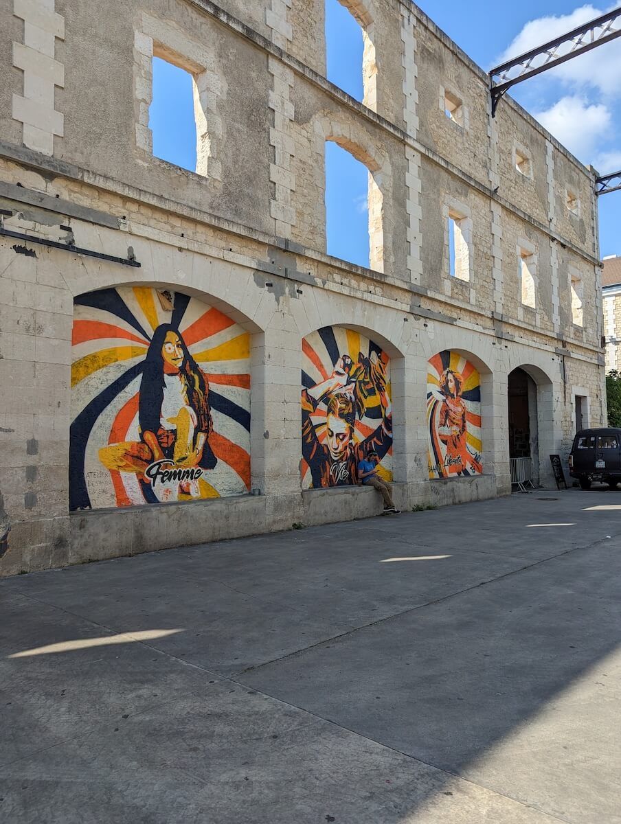 Fresque street art à Darwin, Bordeaux rive droite
