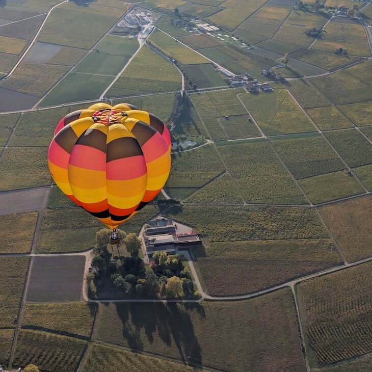 vol libre, xavier milhade, montgolfiere jaquette
